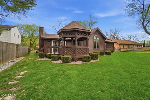Tiny photo for 522 Lorraine Avenue, Bowling Green, OH 43402 (MLS # 10006508)