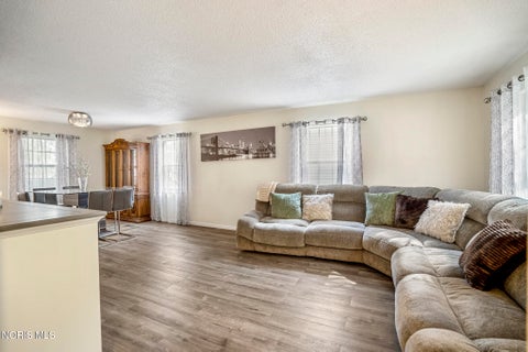 Tiny photo for 6122 Boothbay Drive, Toledo, OH 43615 (MLS # 10014219)