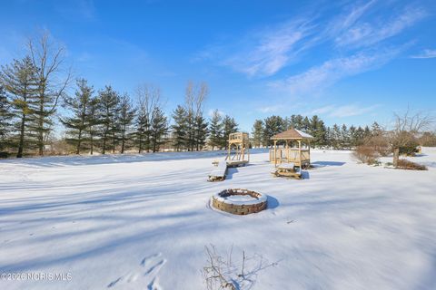 Tiny photo for 760 Airport Highway, Wauseon, OH 43567 (MLS # 10003228)