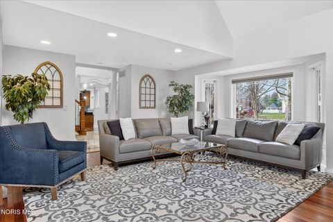 Tiny photo for 2548 Talmadge Road, Ottawa Hills, OH 43606 (MLS # 10005521)