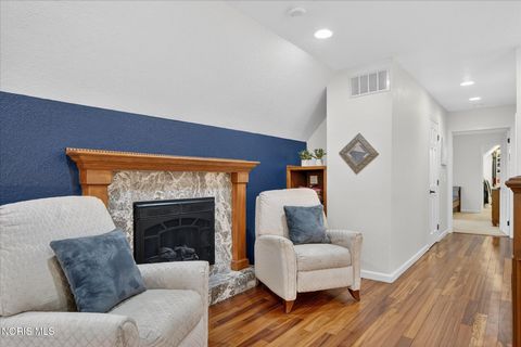 Tiny photo for 2548 Talmadge Road, Ottawa Hills, OH 43606 (MLS # 10005521)