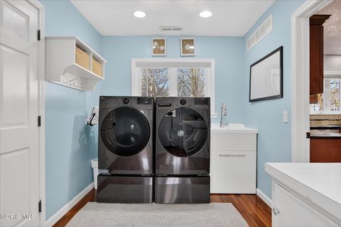 Tiny photo for 2548 Talmadge Road, Ottawa Hills, OH 43606 (MLS # 10005521)