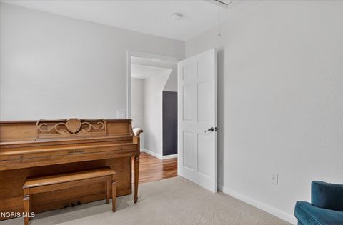 Tiny photo for 2548 Talmadge Road, Ottawa Hills, OH 43606 (MLS # 10005521)