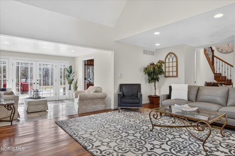 Tiny photo for 2548 Talmadge Road, Ottawa Hills, OH 43606 (MLS # 10005521)