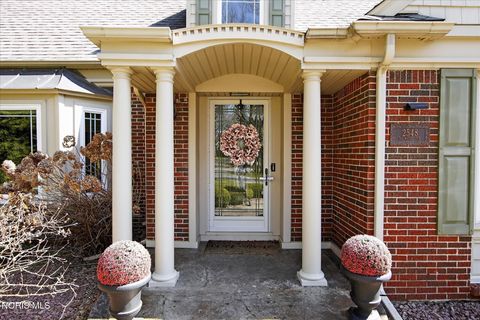 Tiny photo for 2548 Talmadge Road, Ottawa Hills, OH 43606 (MLS # 10005521)