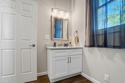 Tiny photo for 720 S West Street, Findlay, OH 45840 (MLS # 10000133)