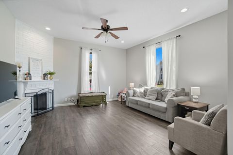 Tiny photo for 720 S West Street, Findlay, OH 45840 (MLS # 10000133)