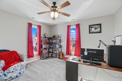 Tiny photo for 720 S West Street, Findlay, OH 45840 (MLS # 10000133)