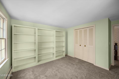 Tiny photo for 42 Back Bay Road, Bowling Green, OH 43402 (MLS # 10013272)