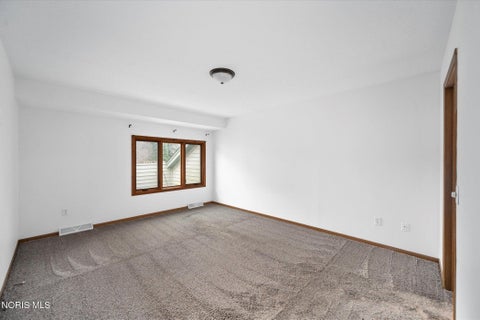 Tiny photo for 42 Back Bay Road, Bowling Green, OH 43402 (MLS # 10013272)