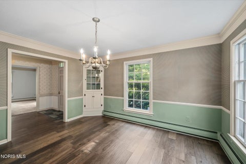 Tiny photo for 42 Back Bay Road, Bowling Green, OH 43402 (MLS # 10013272)