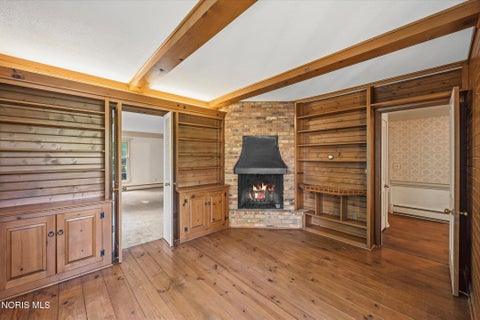 Tiny photo for 42 Back Bay Road, Bowling Green, OH 43402 (MLS # 10013272)