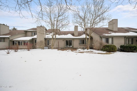 Tiny photo for 42 Back Bay Road, Bowling Green, OH 43402 (MLS # 10013272)