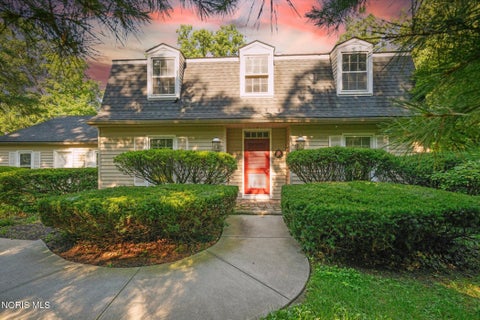 Photo of 42 Back Bay Road, Bowling Green, OH 43402 (MLS # 10013272)