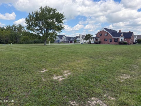 Tiny photo for 3254 Riverwood Court #88, Perrysburg, OH 43551 (MLS # 10013357)