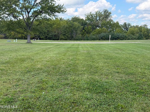 Tiny photo for 3254 Riverwood Court #88, Perrysburg, OH 43551 (MLS # 10013357)