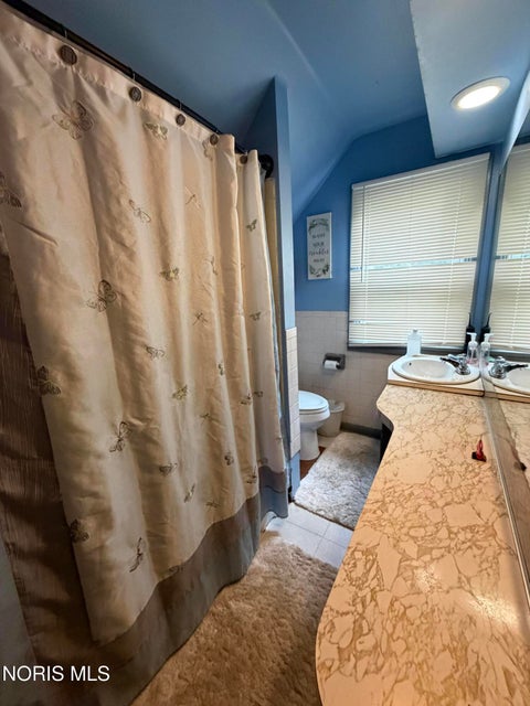 Tiny photo for 4034 Asbury Drive, Toledo, OH 43612 (MLS # 10013038)
