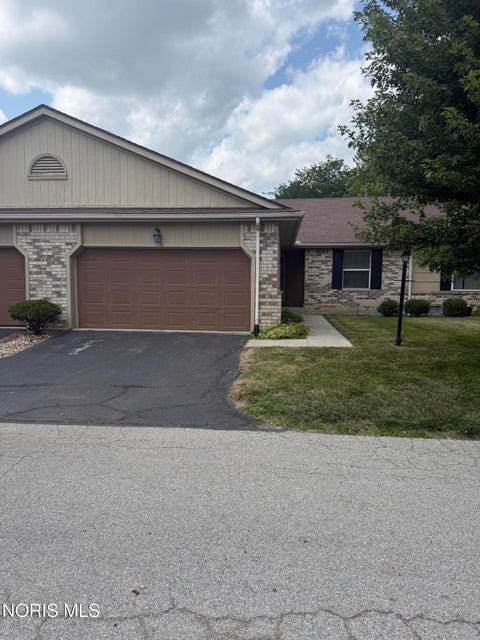 Photo of 51 Homestead Place, Maumee, OH 43537 (MLS # 10011600)