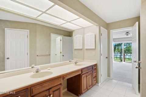 Tiny photo for 3865 River Road, Toledo, OH 43614 (MLS # 10013684)