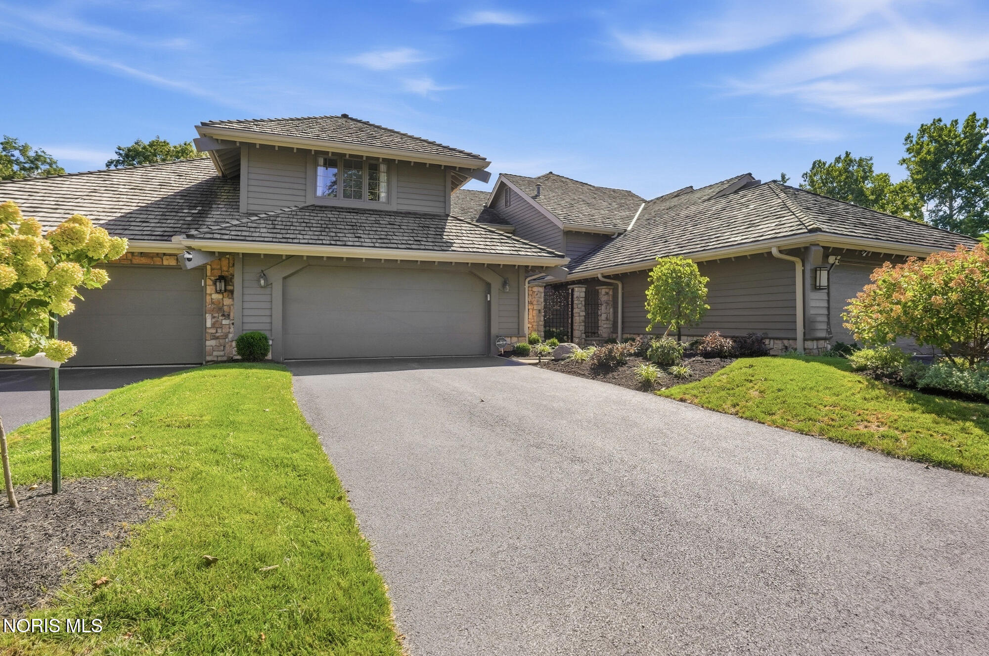 3865 River Road