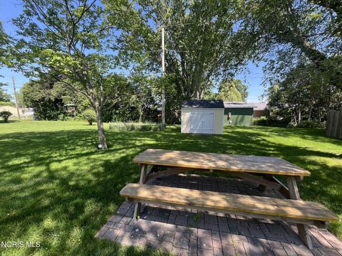 Tiny photo for 718 Park Street, Napoleon, OH 43545 (MLS # 10008899)