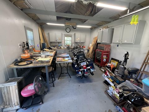 Tiny photo for 718 Park Street, Napoleon, OH 43545 (MLS # 10008899)
