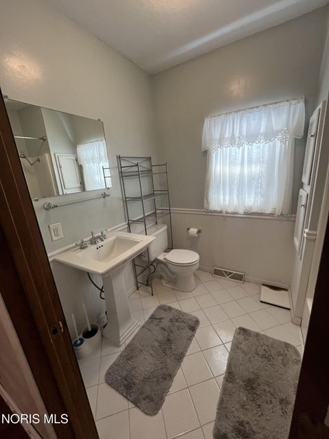 Tiny photo for 718 Park Street, Napoleon, OH 43545 (MLS # 10008899)