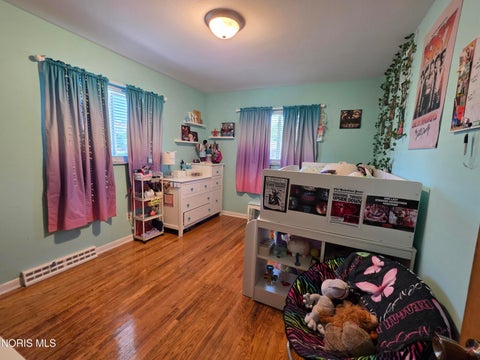 Tiny photo for 3238 S Eastmoreland Drive, Oregon, OH 43616 (MLS # 10008654)
