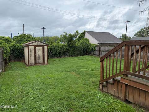 Tiny photo for 314 W Crawford Avenue, Toledo, OH 43612 (MLS # 10012045)