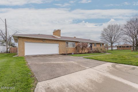 Tiny photo for 4498 285th Street, Toledo, OH 43611 (MLS # 10006554)