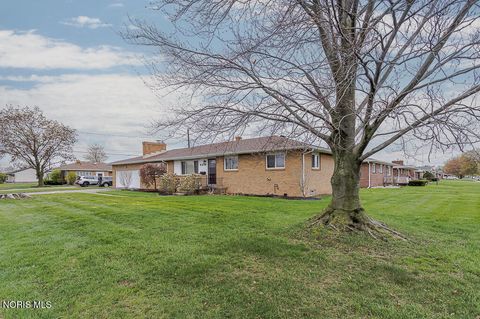 Tiny photo for 4498 285th Street, Toledo, OH 43611 (MLS # 10006554)