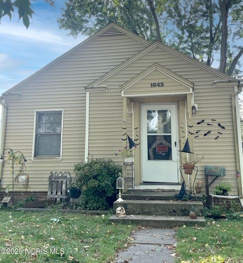 Tiny photo for 1643 Hagley Road, Toledo, OH 43612 (MLS # 10000855)