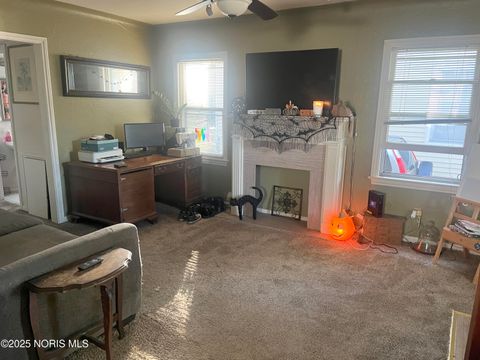 Tiny photo for 1643 Hagley Road, Toledo, OH 43612 (MLS # 10000855)