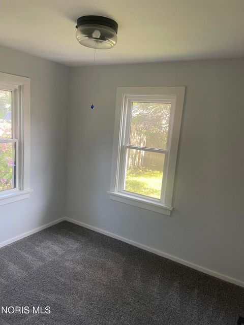 Tiny photo for 302 W Garfield Avenue, Swanton, OH 43558 (MLS # 10010151)
