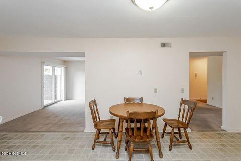 Tiny photo for 6640 Salisbury Road #D208, Maumee, OH 43537 (MLS # 10007455)
