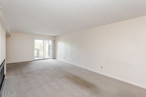 Tiny photo for 6640 Salisbury Road #D208, Maumee, OH 43537 (MLS # 10007455)
