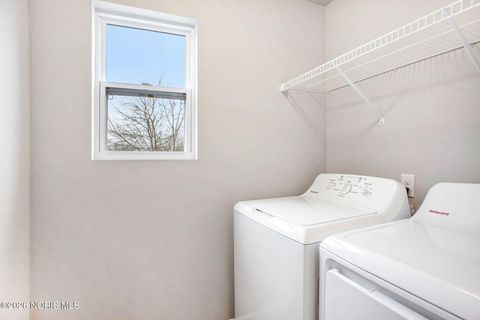 Tiny photo for 665 Ariel Court, Liberty Center, OH 43532 (MLS # 10003992)