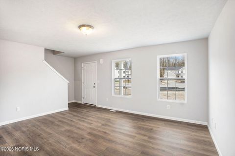 Tiny photo for 665 Ariel Court, Liberty Center, OH 43532 (MLS # 10003992)