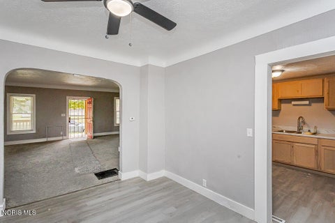 Tiny photo for 432 Arcadia Avenue, Toledo, OH 43610 (MLS # 10011134)