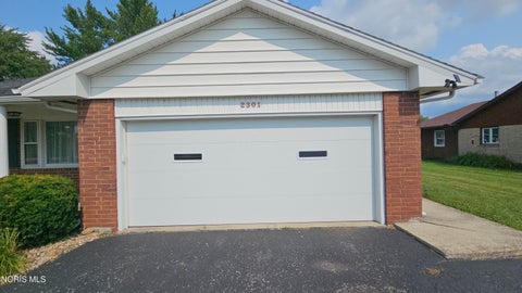 Tiny photo for 2301 Northridge Road, Findlay, OH 45840 (MLS # 10011172)