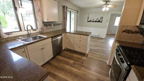 Tiny photo for 2301 Northridge Road, Findlay, OH 45840 (MLS # 10011172)