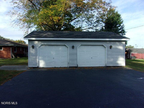 Tiny photo for 0 E Oliver Street, McComb, OH 45858 (MLS # 10014515)