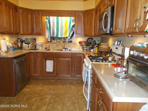 Tiny photo for 1086 Dodd Street, Napoleon, OH 43545 (MLS # 10001648)