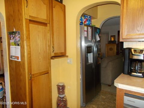 Tiny photo for 1086 Dodd Street, Napoleon, OH 43545 (MLS # 10001648)