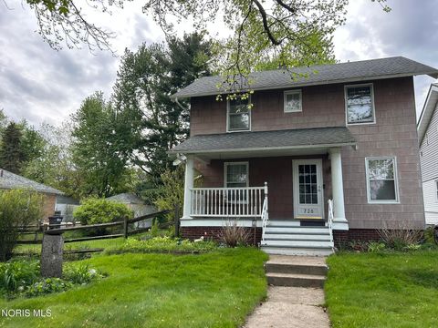 Photo of 726 Colima Drive, Toledo, OH 43609 (MLS # 10007552)
