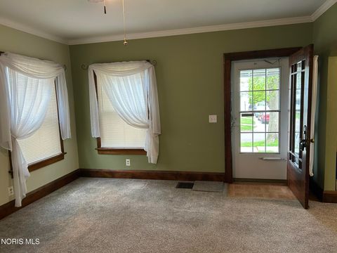 Tiny photo for 726 Colima Drive, Toledo, OH 43609 (MLS # 10007552)