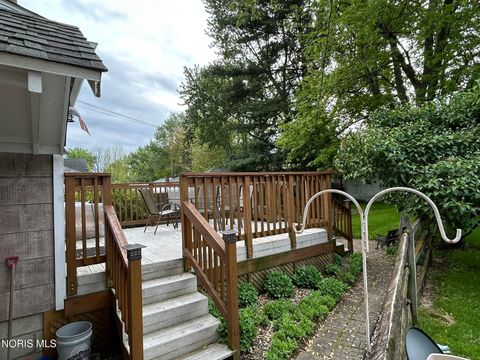 Tiny photo for 726 Colima Drive, Toledo, OH 43609 (MLS # 10007552)