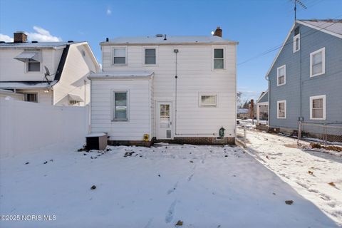 Tiny photo for 1374 Wildwood Road, Toledo, OH 43614 (MLS # 10002219)