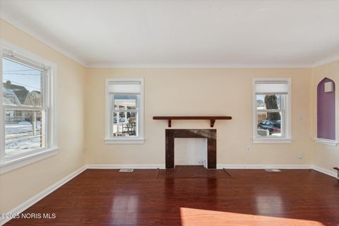 Tiny photo for 1374 Wildwood Road, Toledo, OH 43614 (MLS # 10002219)