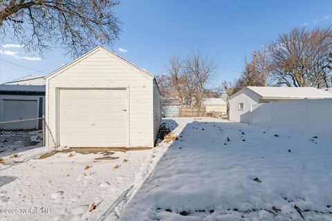 Tiny photo for 1374 Wildwood Road, Toledo, OH 43614 (MLS # 10002219)